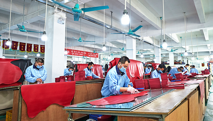 乐鱼网站冠名大巴黎：高挑美——泽村玲子